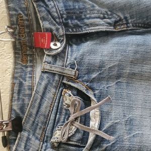 ELEMENT VINTAGE FLARE JEAN WITH EMBROIDERY SIZE 7